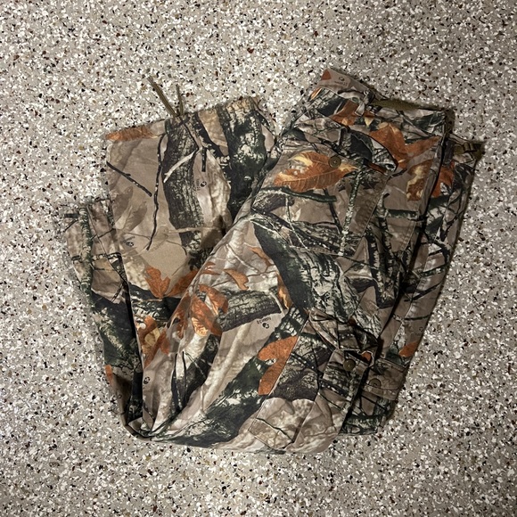 Vintage Real Tree Camo Baggy Pants - Picture 1 of 3